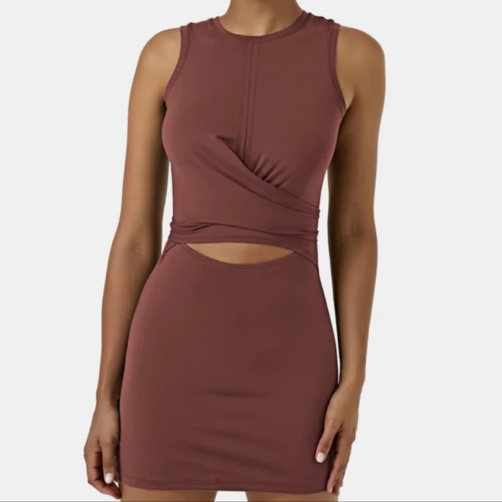 HALARA Brown Sleeveless Cutout Dress